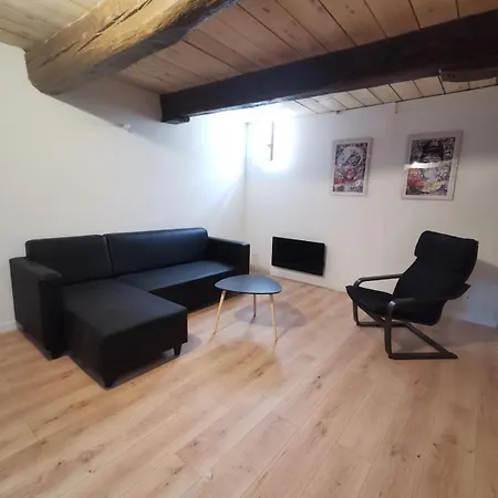 度假居 Maison Au Coeur Du Village 格勒纳德